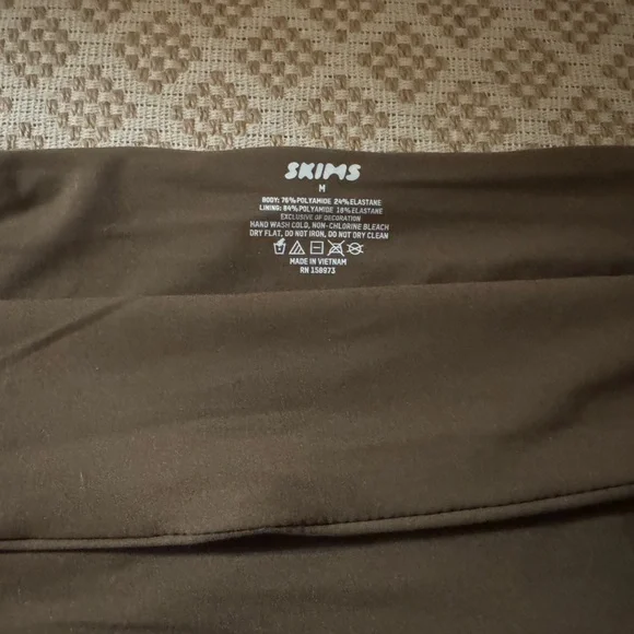 SKIMS NWT Brown Bandeau Top - Picture 6 of 6